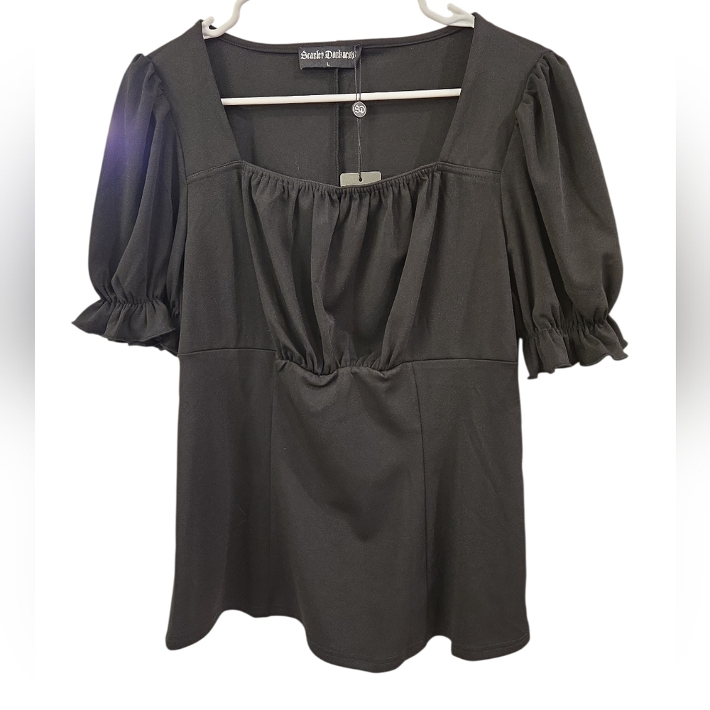 NWT SCARLETT DARKNESS VICTORIAN PLEATED RUCHED SHORT-SLEEVE TOP. SIZE LARGE.
